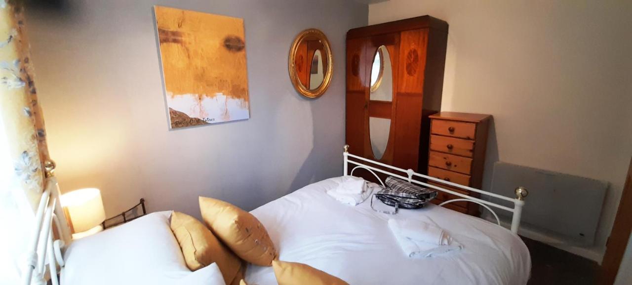 Sheena'S Dartmouth Chalets ภายนอก รูปภาพ