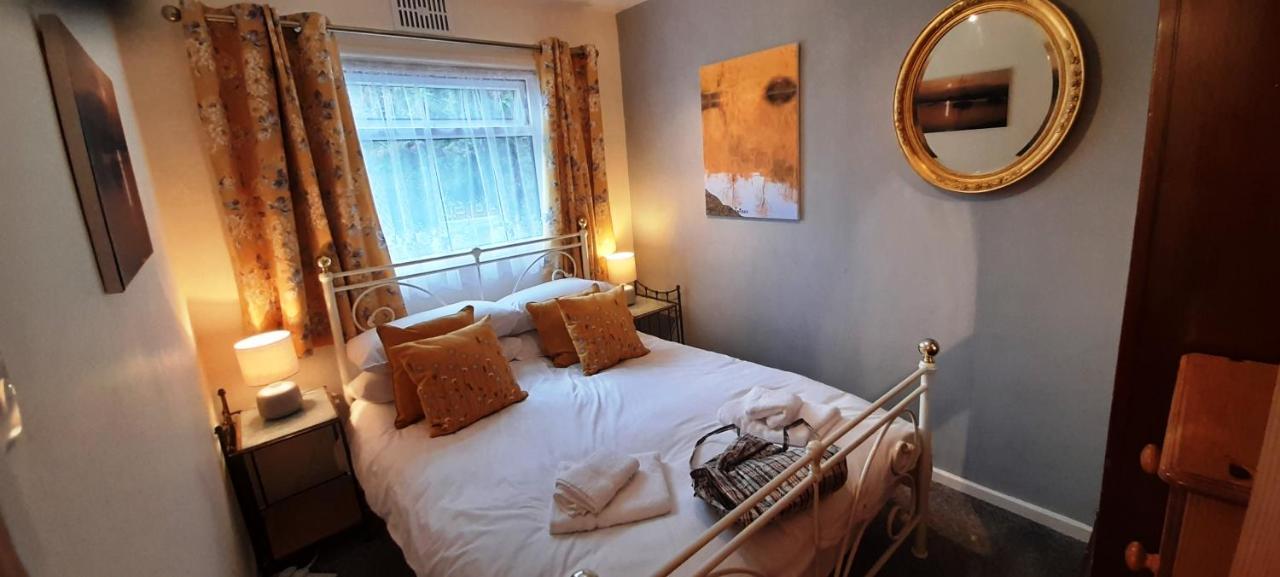 Sheena'S Dartmouth Chalets ภายนอก รูปภาพ