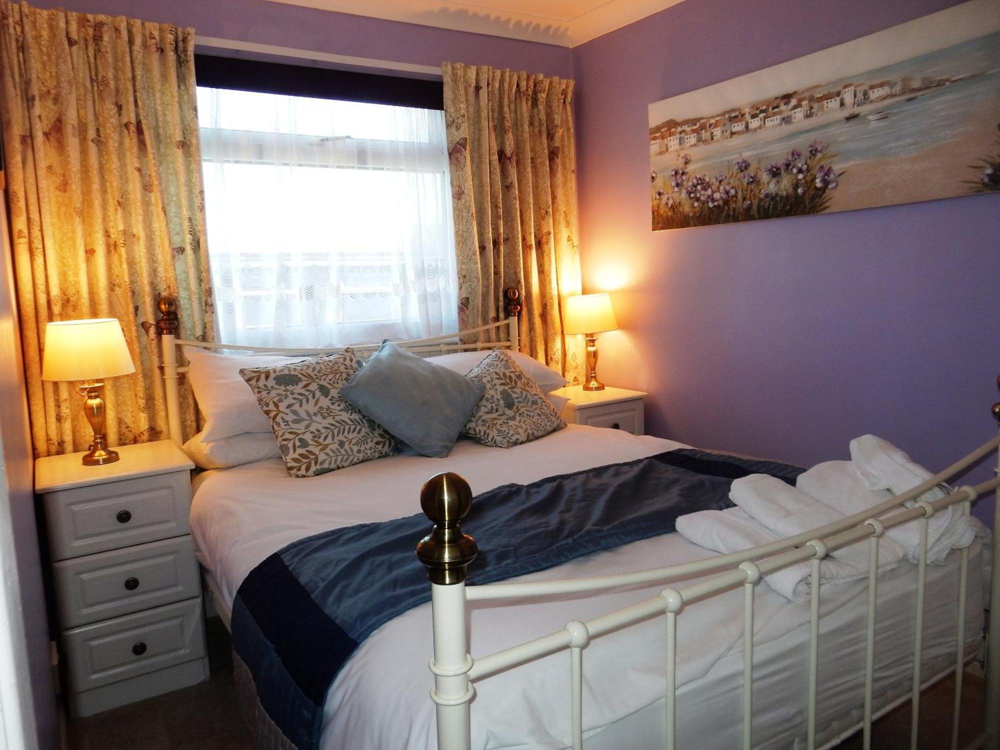Sheena'S Dartmouth Chalets ภายนอก รูปภาพ